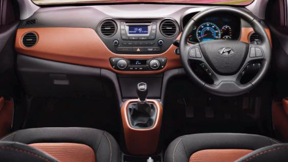 Hyundai i10 images
