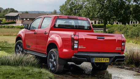 Isuzu D-Max Fury Images
