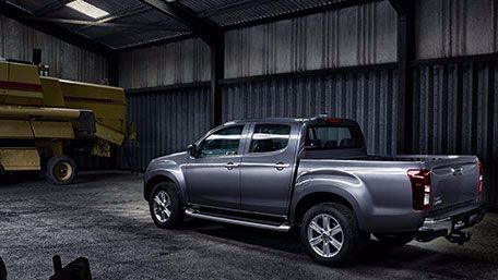 Isuzu Yukon Images