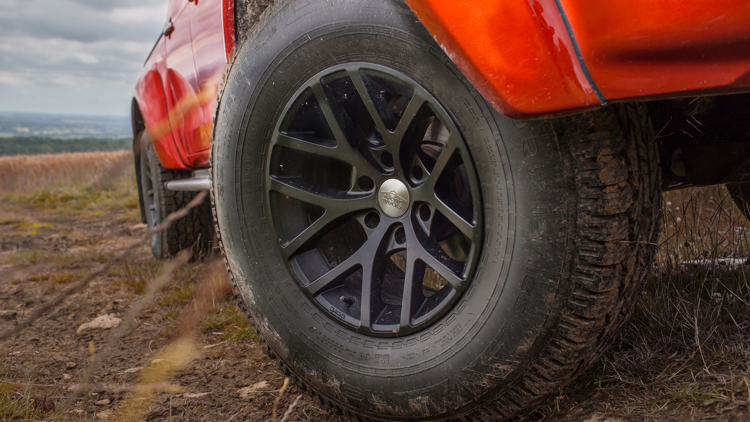 Isuzu D-Max AT35 Images