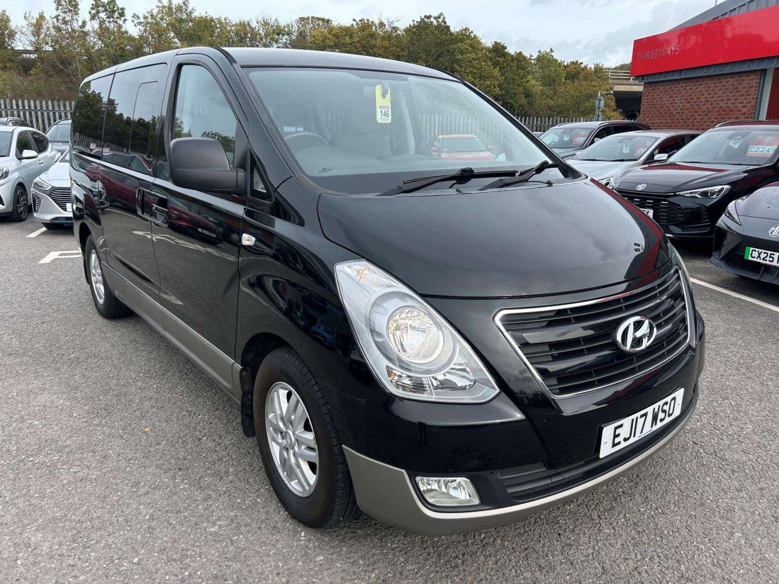 2017 Hyundai I800