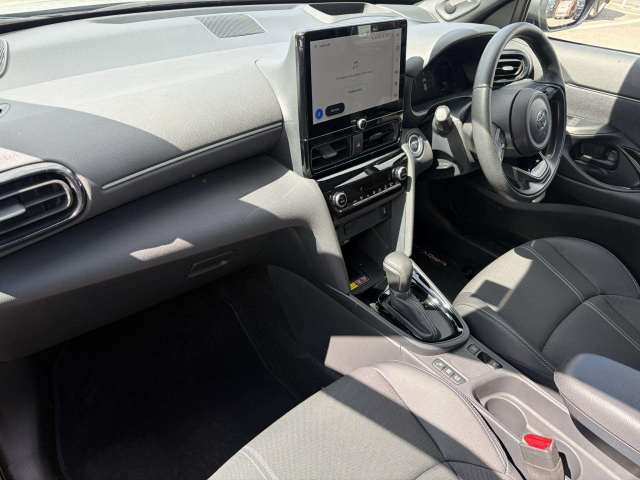 2024 Toyota Yaris 1.5 Cross Prem Ed Hev C