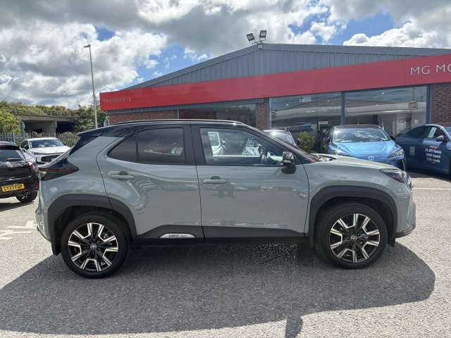 2024 Toyota Yaris 1.5 Cross Prem Ed Hev C