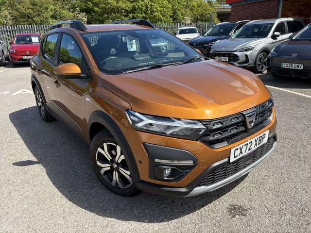 Dacia Sandero Stepway 1.0 Stepway Prestige Petrol Orange