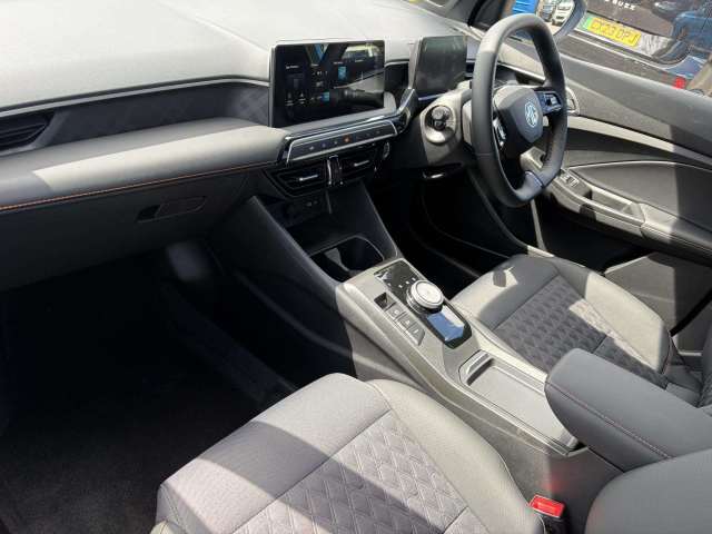 2026 MG Motor UK MG3 5dr 1.5 Hybrid Trophy  Au