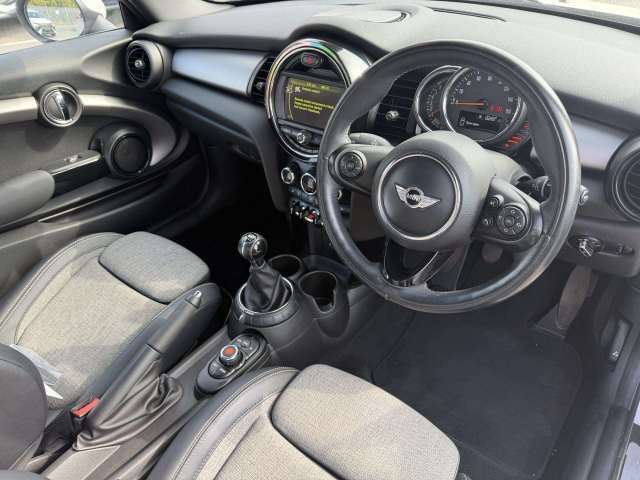 2017 Mini Convertible 1.5 CON