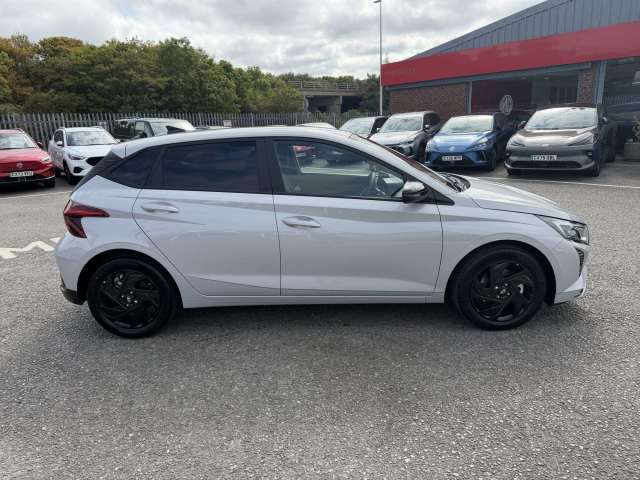 Hyundai i20 5dr Hat 1.0 T-gdi 90ps Black Line