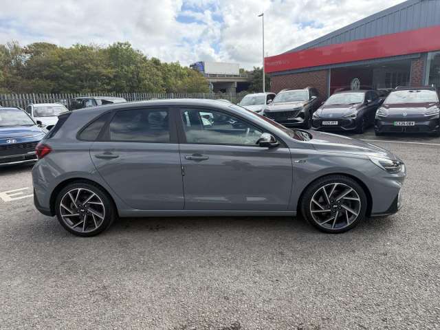 Hyundai i30 5dr Hat 1.5 T-gdi 159ps 48v N Line Dct