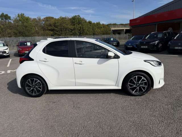Toyota Yaris 1.5 Design Hev Cvt
