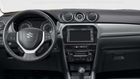 Suzuki Vitara Images