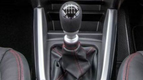 Suzuki Vitara Images
