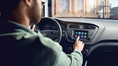 Hyundai i20 Images