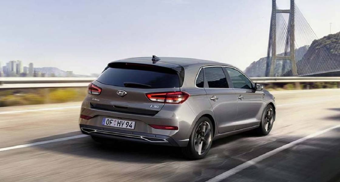 Hyundai i30 Images