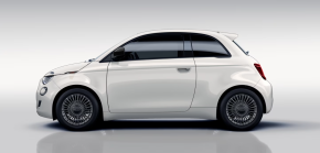 FIAT 500 CABRIO at Threeways  Abergele